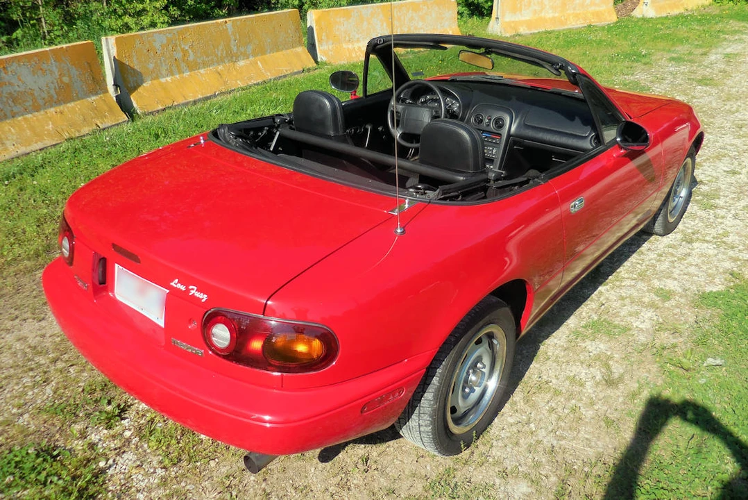 1996 Mazda NA MX-5 Miata - Image 13 of 31