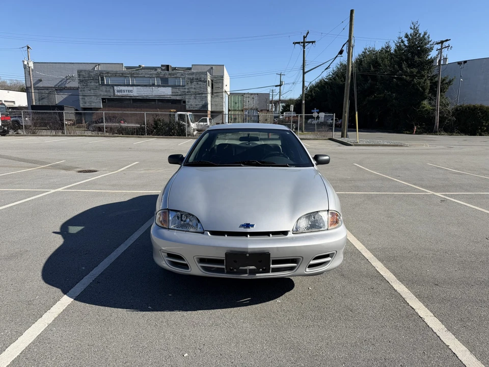 2001 Chevrolet Cavalier - Image 2 of 31