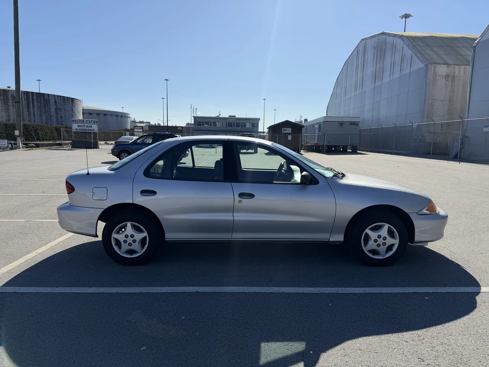 2001 Chevrolet Cavalier - Image 4 of 31