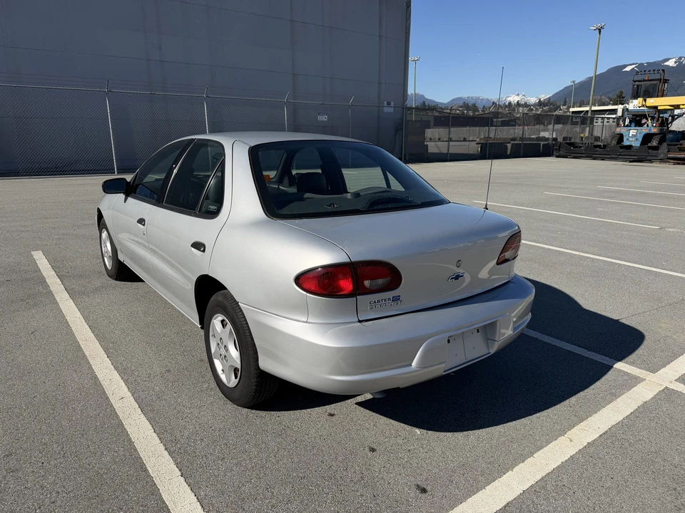 2001 Chevrolet Cavalier - Image 11 of 31