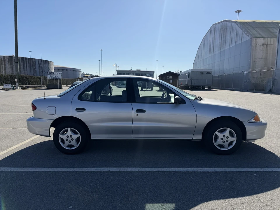 2001 Chevrolet Cavalier - Image 5 of 31