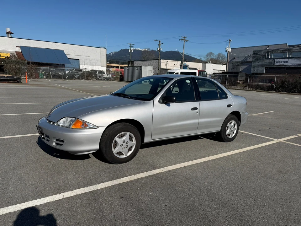 2001 Chevrolet Cavalier - Image 12 of 31