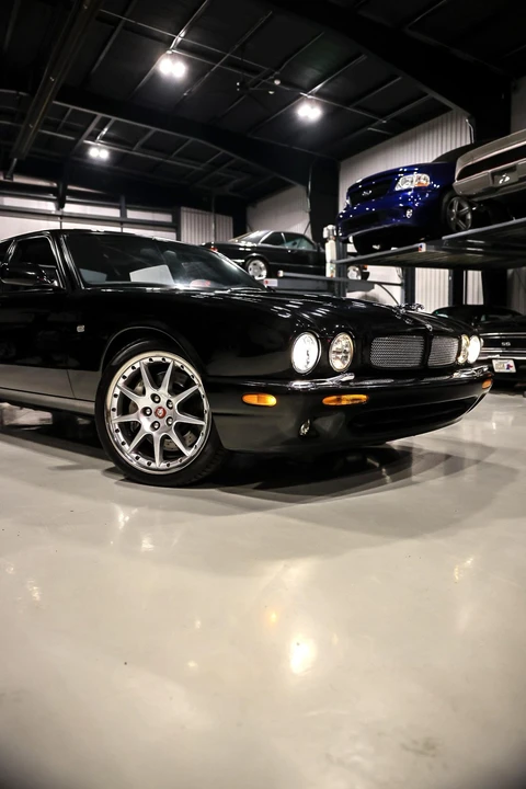 2002 Jaguar X308 XJR - Image 15 of 31