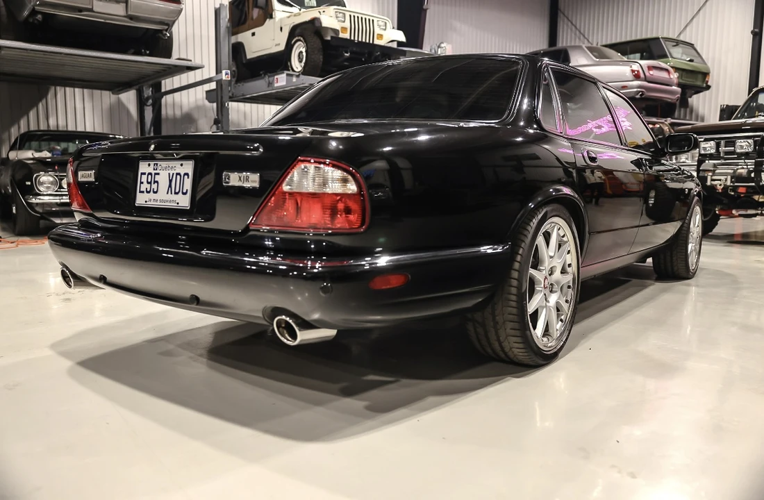 2002 Jaguar X308 XJR - Image 5 of 31