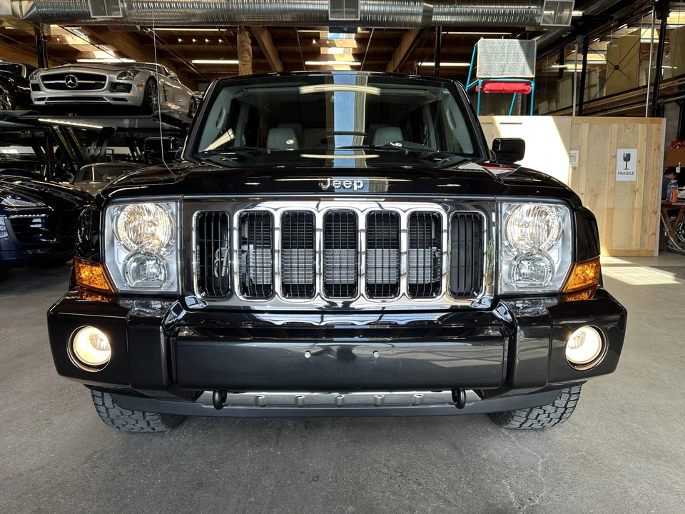 2010 Jeep Commander - Image 18 of 31