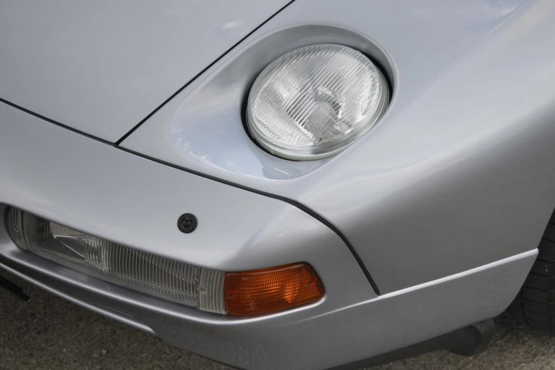 1992 Porsche 928 GTS - Image 18 of 31