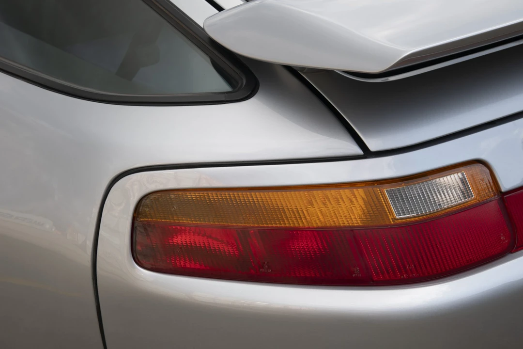 1992 Porsche 928 GTS - Image 24 of 31