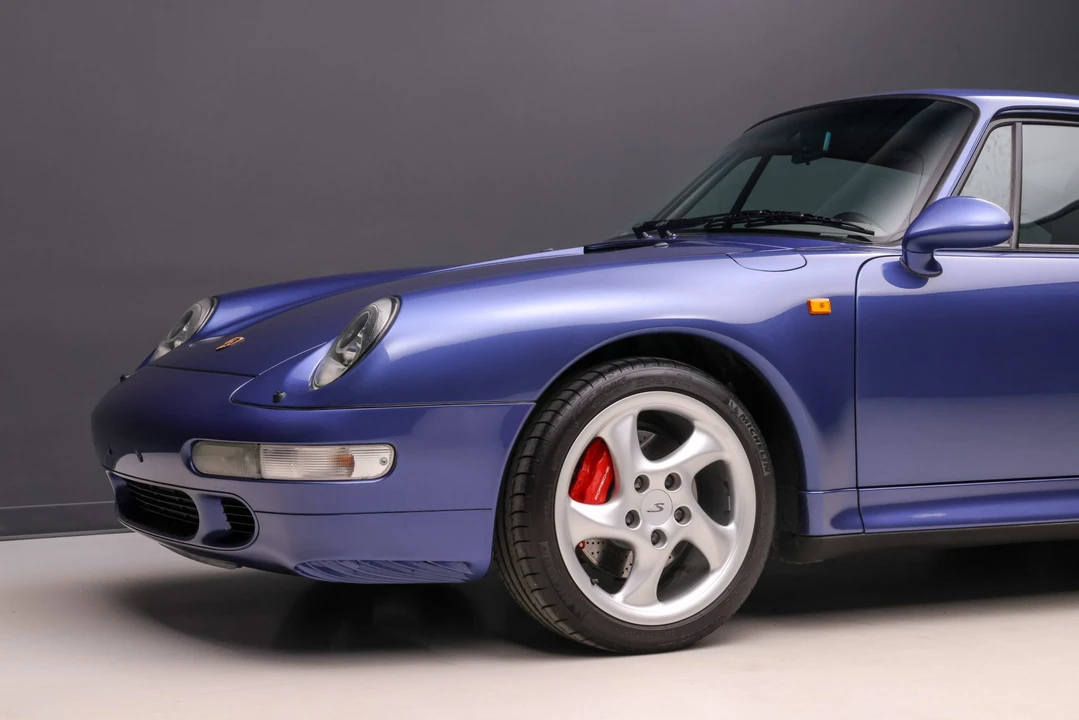 1997 Porsche 993 Carrera 4S - Image 25 of 31
