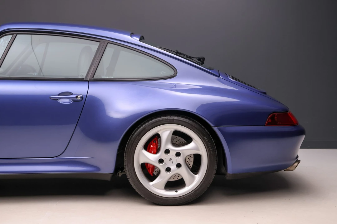 1997 Porsche 993 Carrera 4S - Image 29 of 31
