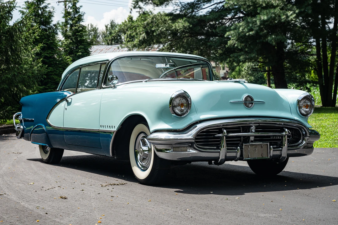 1956 Oldsmobile 98 - Image 18 of 31