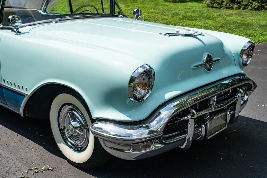 1956 Oldsmobile 98 - Image 19 of 31