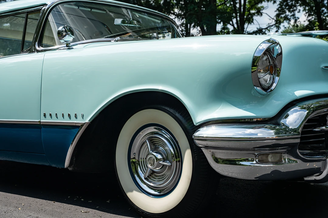 1956 Oldsmobile 98 - Image 20 of 31