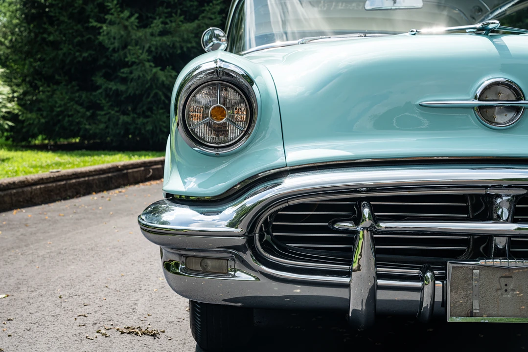 1956 Oldsmobile 98 - Image 25 of 31