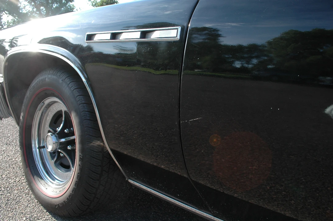 1975 Buick LeSabre - Image 26 of 31
