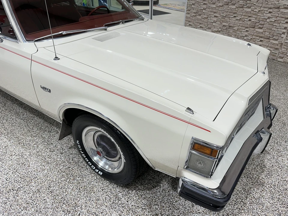 1978 Chrysler LeBaron - Image 15 of 31