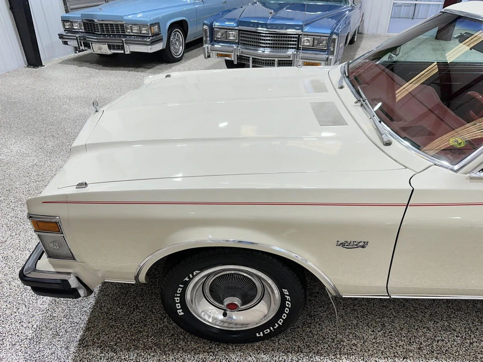 1978 Chrysler LeBaron - Image 19 of 31