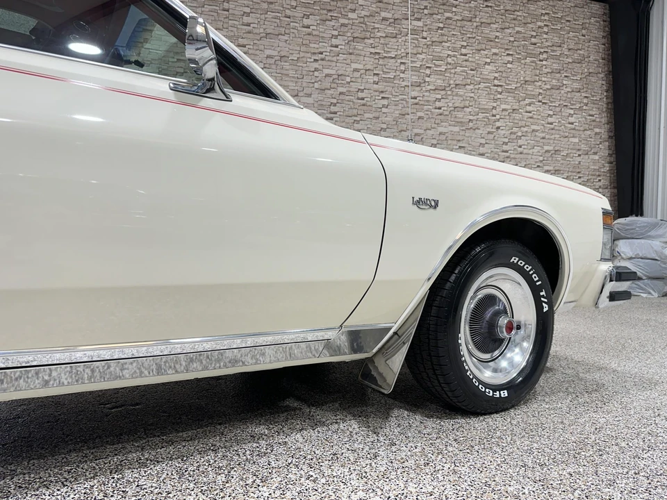 1978 Chrysler LeBaron - Image 28 of 31
