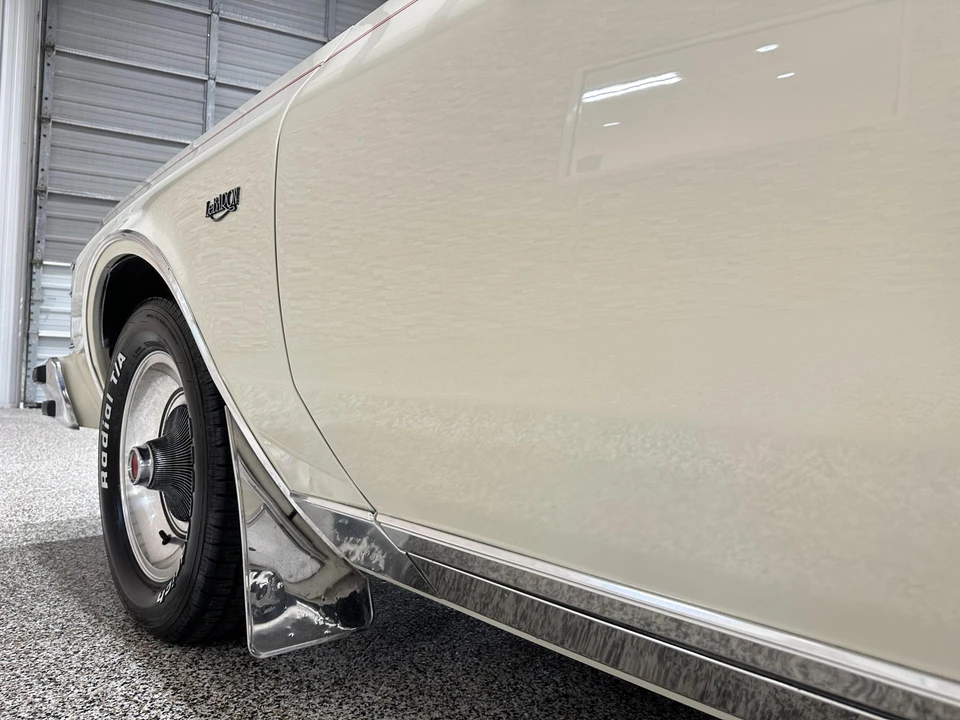 1978 Chrysler LeBaron - Image 25 of 31
