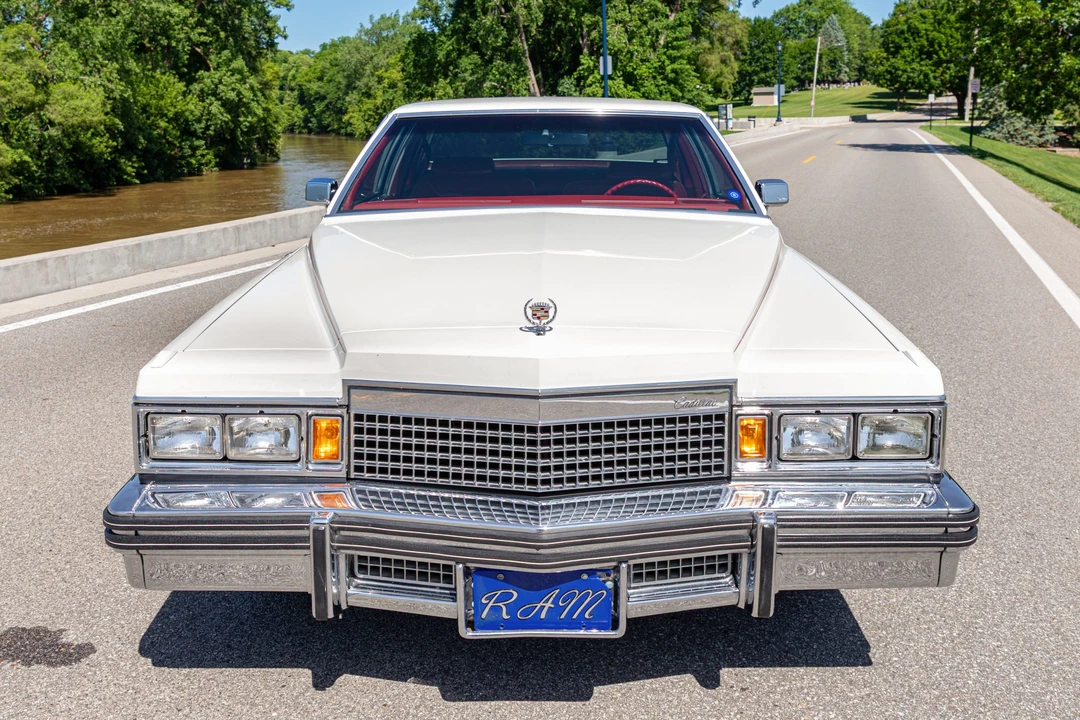 1979 Cadillac DeVille 5th Gen - Image 2 of 31