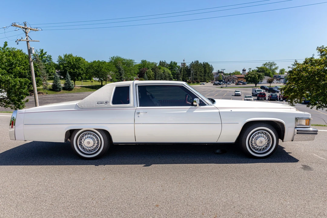 1979 Cadillac DeVille 5th Gen - Image 4 of 31