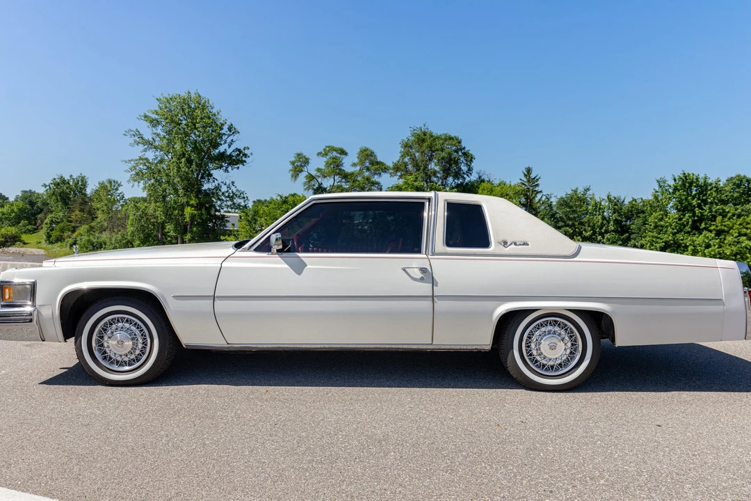 1979 Cadillac DeVille 5th Gen - Image 8 of 31