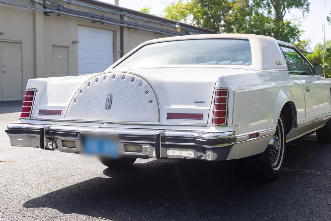 1979 Lincoln Continental Mark V - Image 20 of 31