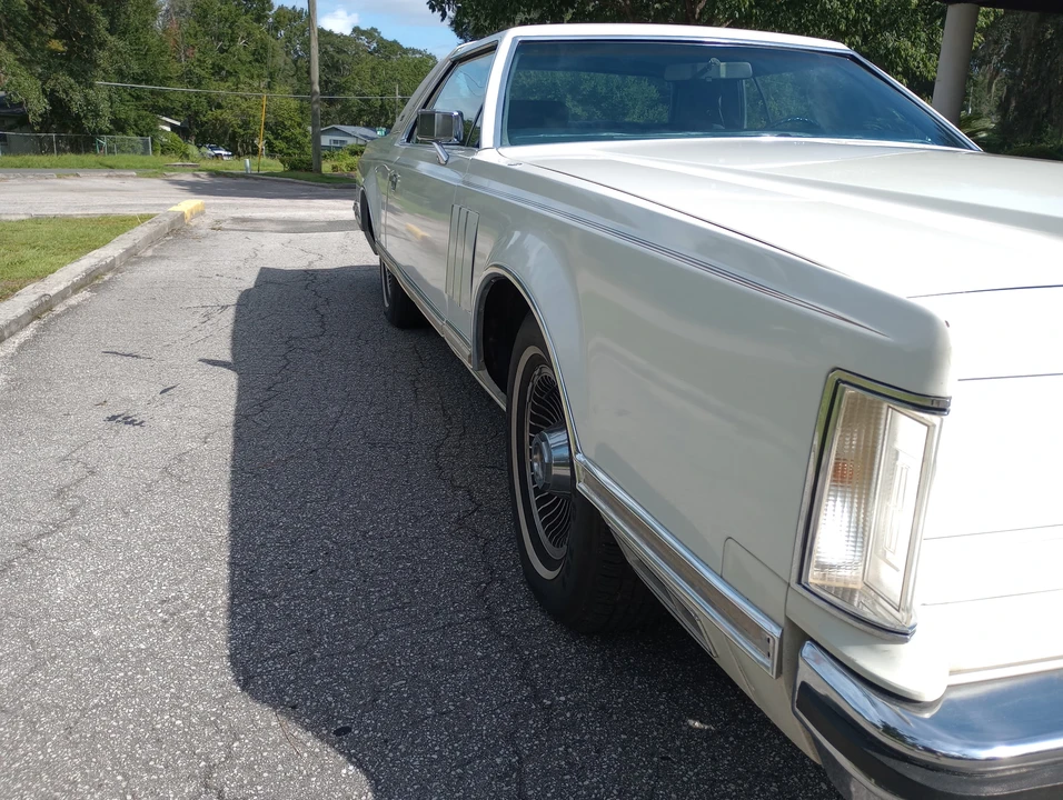 1979 Lincoln Continental Mark V - Image 21 of 31