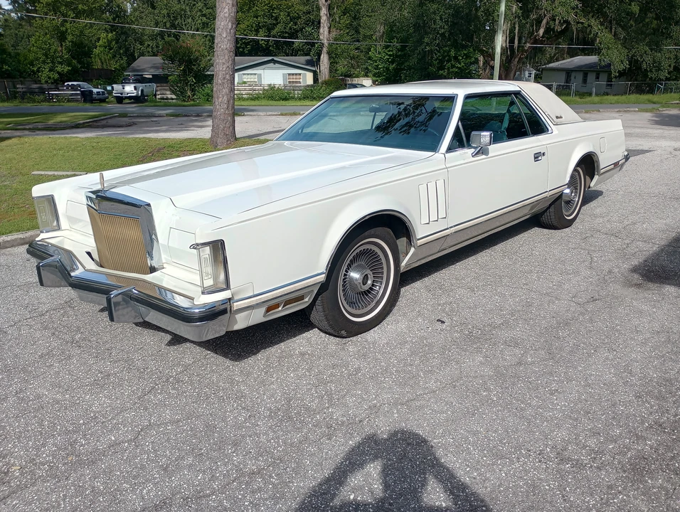 1979 Lincoln Continental Mark V - Image 6 of 31