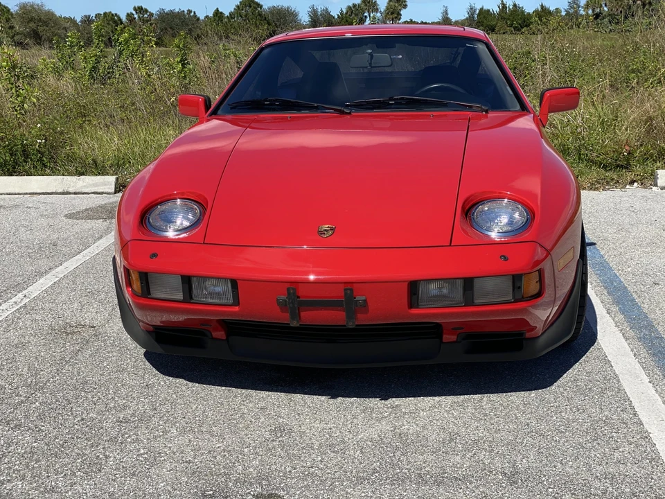 1983 Porsche 928 S - Image 5 of 31