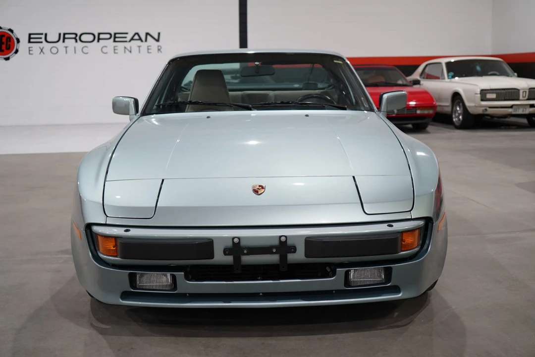 1985 Porsche 944 - Image 14 of 31