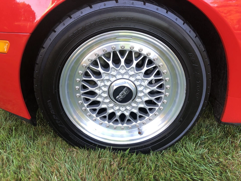 1986 Porsche 944 Turbo - Image 21 of 31