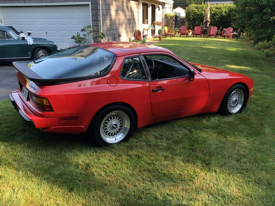 1986 Porsche 944 Turbo - Image 10 of 31