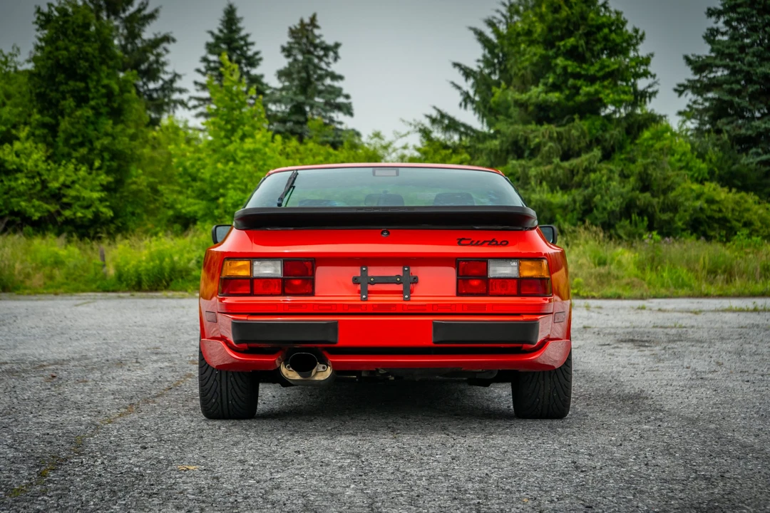 1986 Porsche 944 Turbo - Image 10 of 31