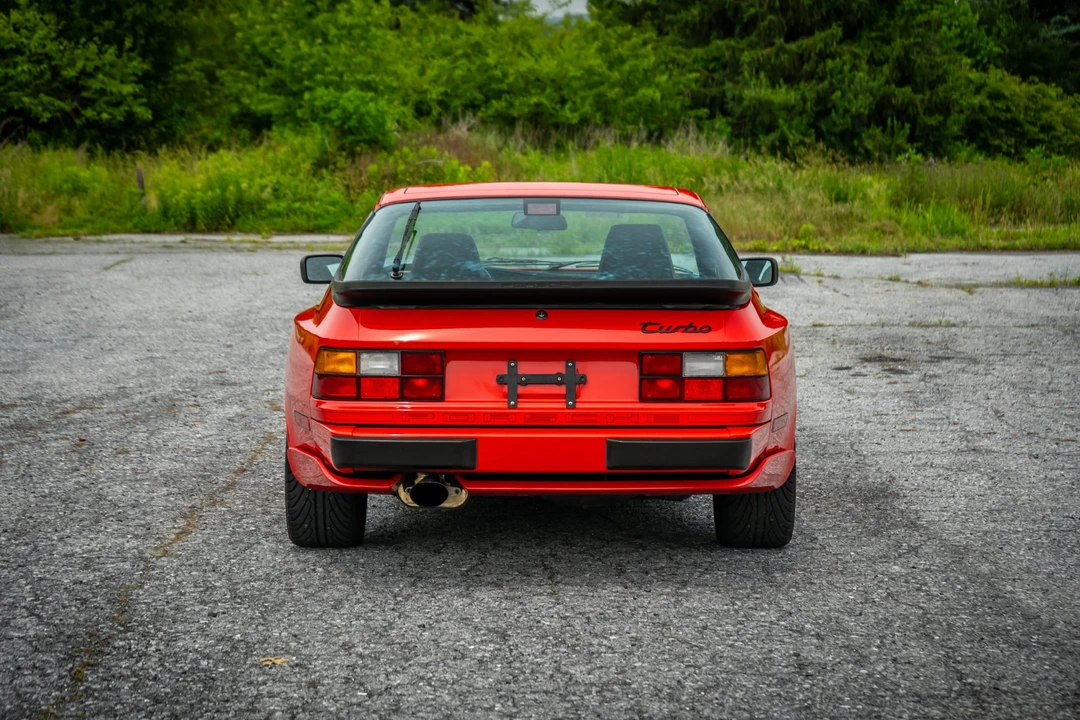 1986 Porsche 944 Turbo - Image 11 of 31