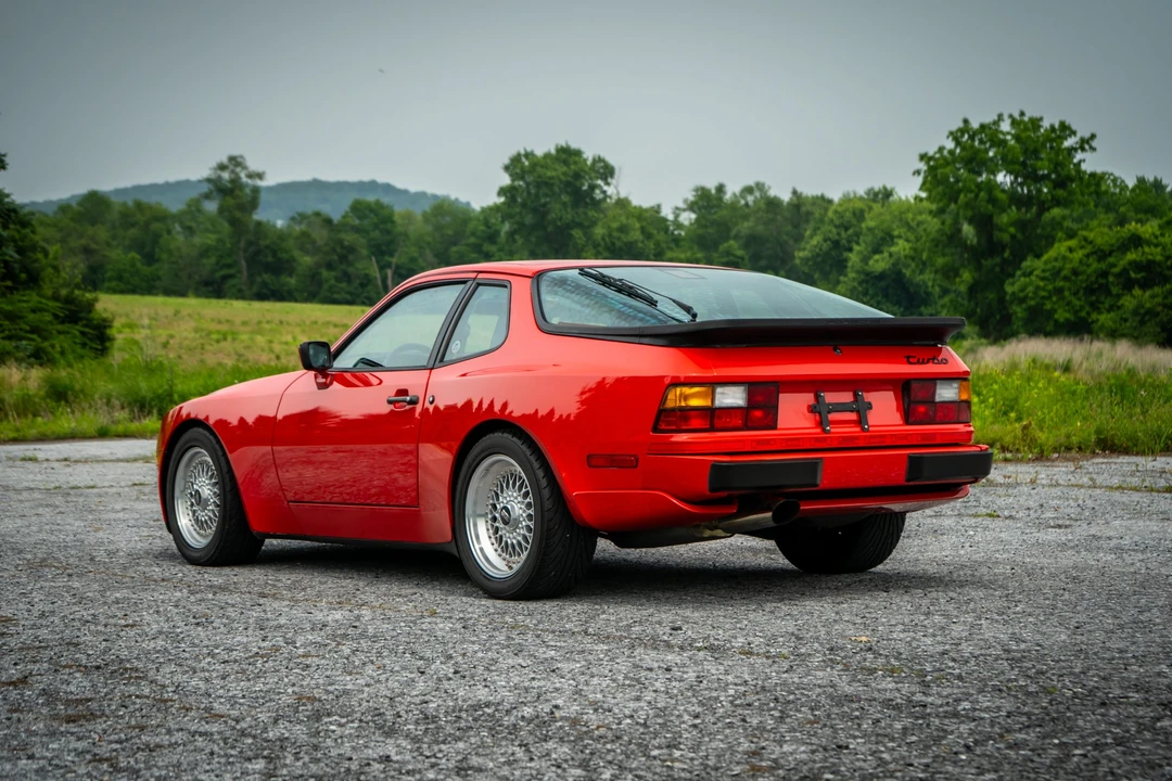 1986 Porsche 944 Turbo - Image 8 of 31