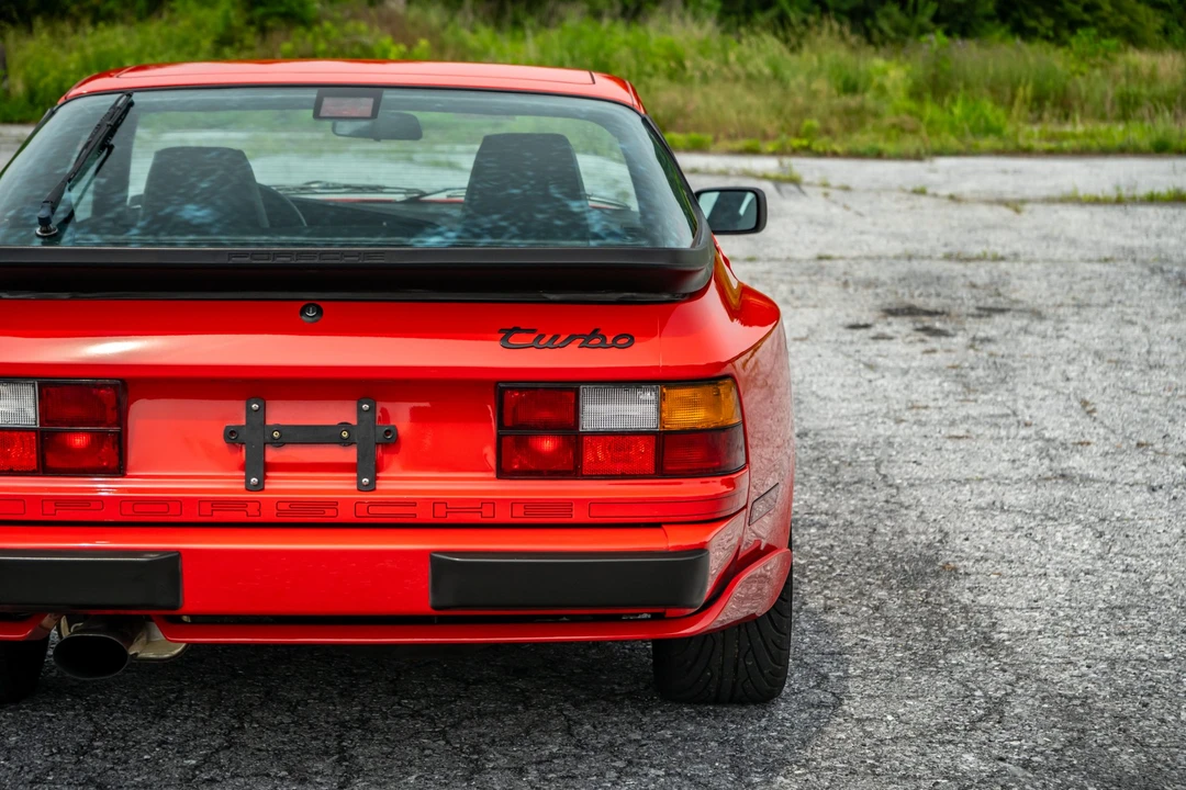 1986 Porsche 944 Turbo - Image 30 of 31