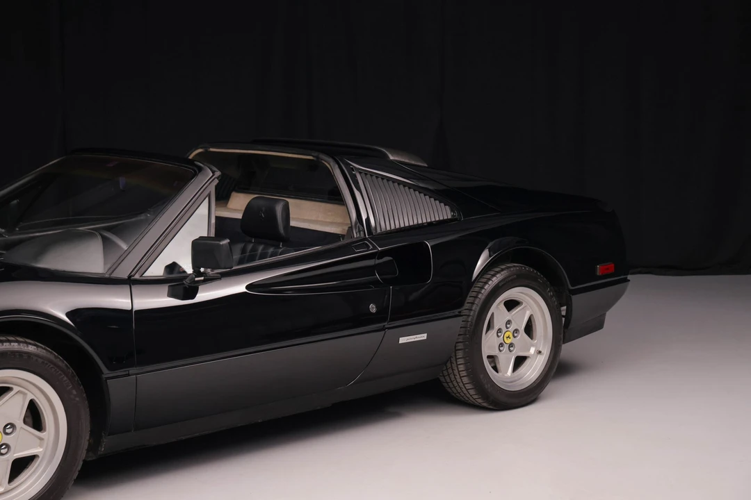 1987 Ferrari 328 GTS - Image 25 of 31