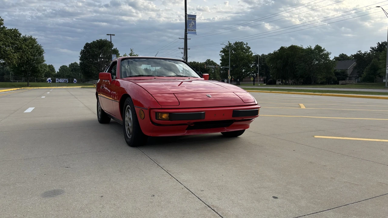 1987 Porsche 924 S - Image 5 of 31