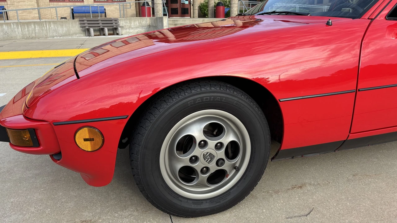 1987 Porsche 924 S - Image 20 of 31