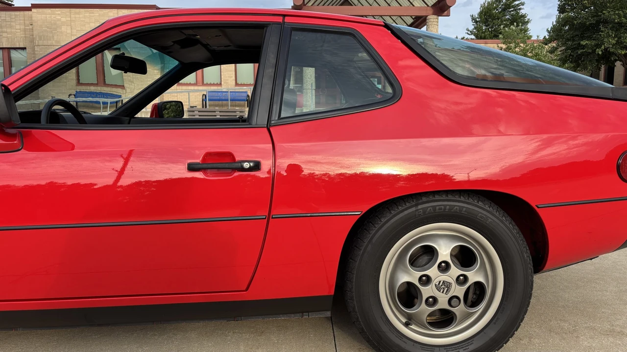 1987 Porsche 924 S - Image 23 of 31