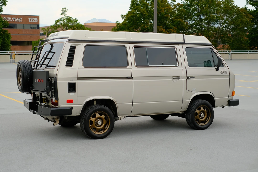 1987 Volkswagen Vanagon - Image 23 of 31