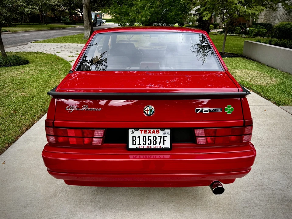 1988 Alfa Romeo 75/Milano - Image 13 of 31