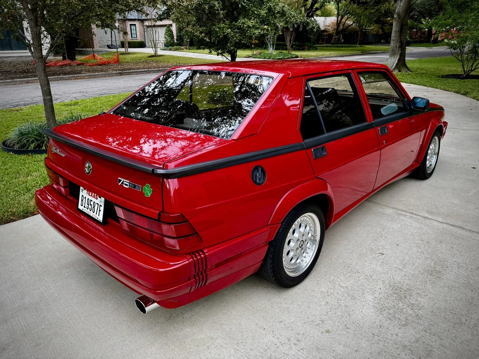 1988 Alfa Romeo 75/Milano - Image 15 of 31