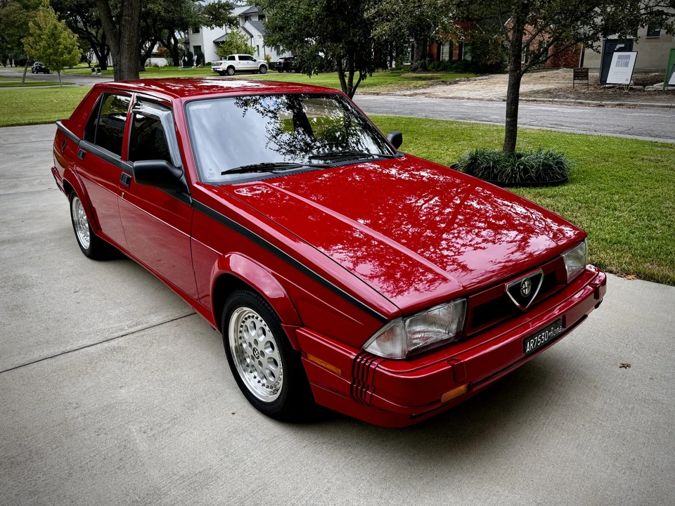 1988 Alfa Romeo 75/Milano - Image 23 of 31