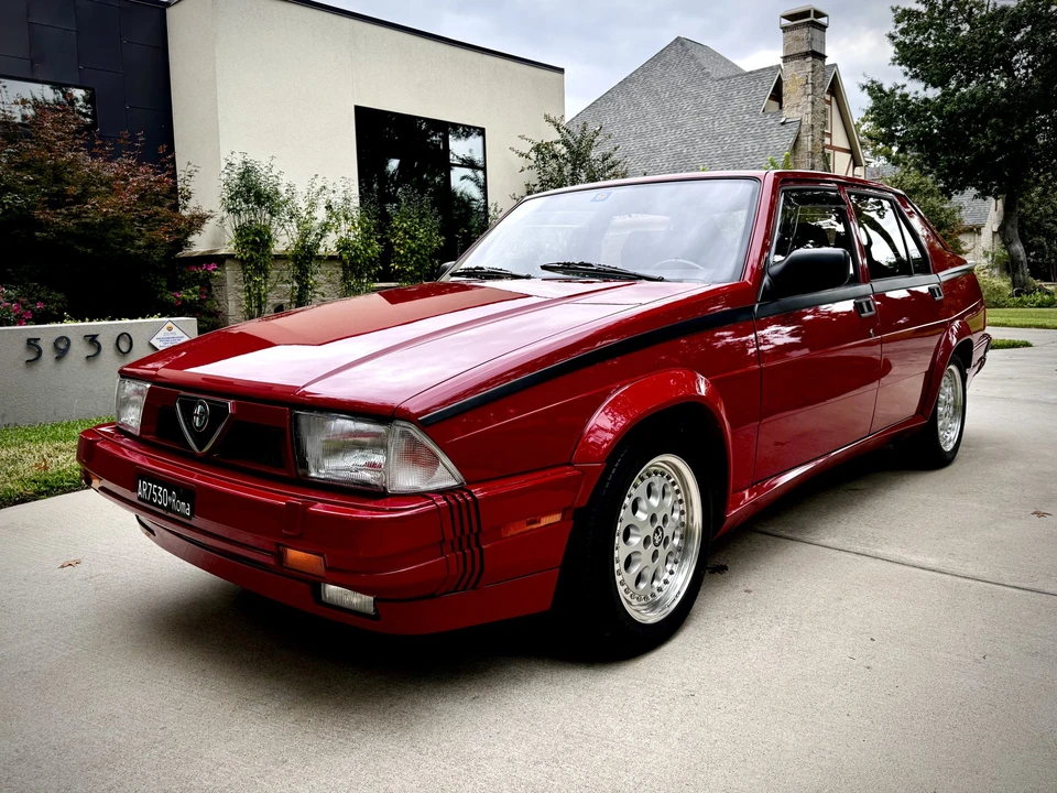 1988 Alfa Romeo 75/Milano - Image 2 of 31