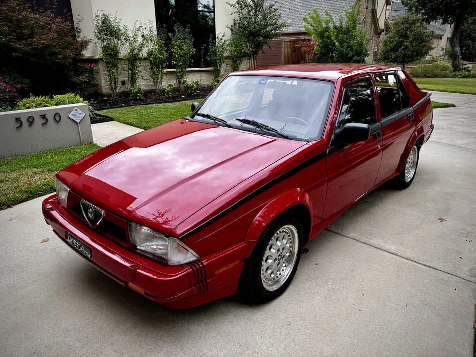 1988 Alfa Romeo 75/Milano - Image 3 of 31