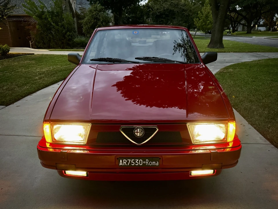 1988 Alfa Romeo 75/Milano - Image 29 of 31