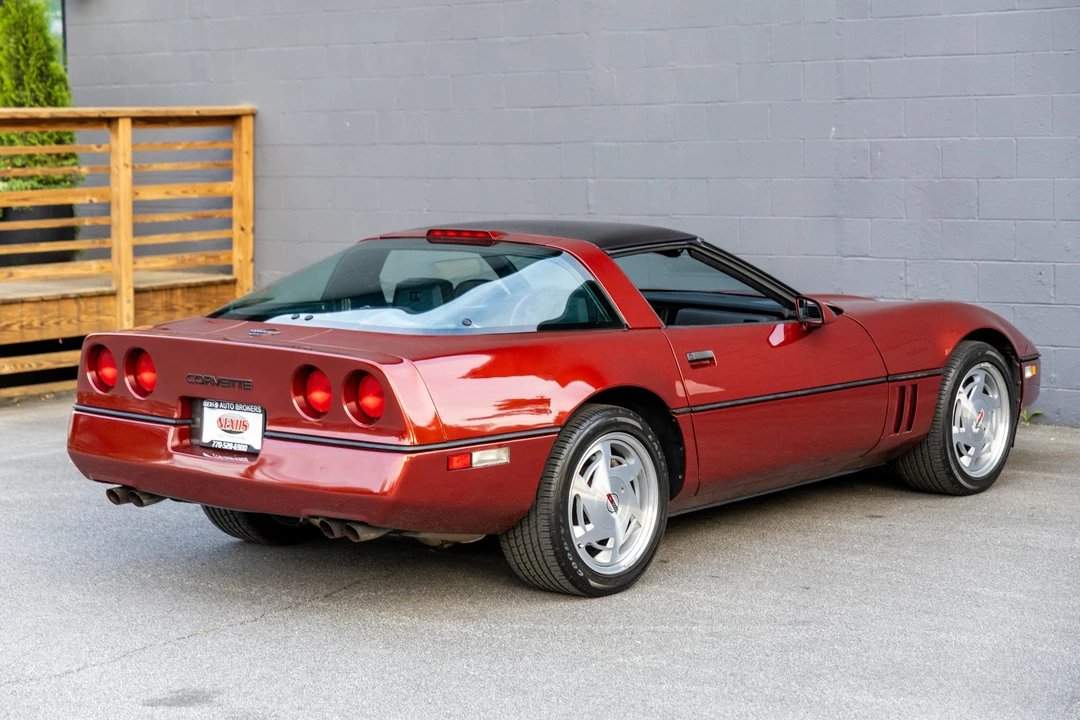 1988 Chevrolet Corvette C4 - Image 19 of 31