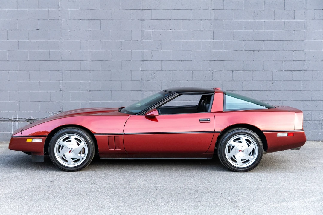 1988 Chevrolet Corvette C4 - Image 30 of 31