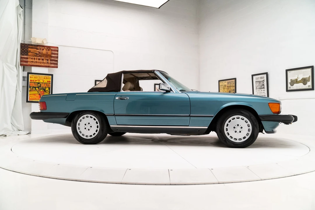 1988 Mercedes-Benz R107 SL-Class - Image 30 of 31